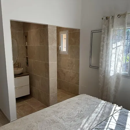 In Nature & Heated Pool - ヴィラ *