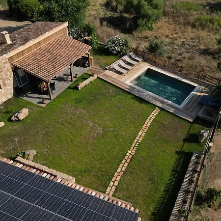 In Nature & Heated Pool -