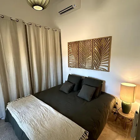 In Nature & Heated Pool - * Figari (Corsica)