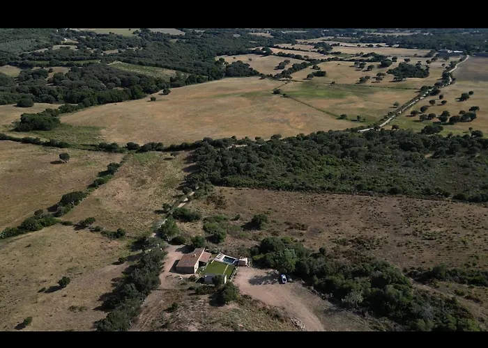 Villa In Nature & Heated Pool -