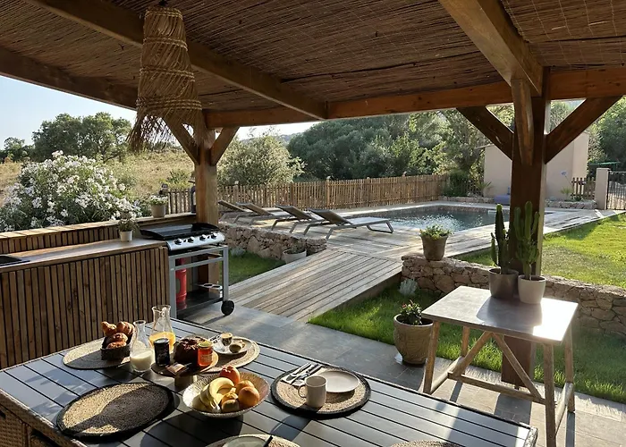 In Nature & Heated Pool - Вилла Фигари