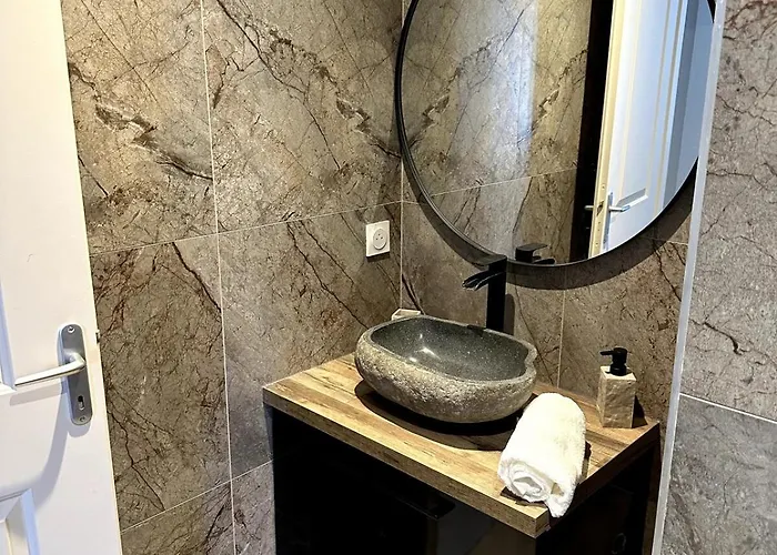 Вилла In Nature & Heated Pool - *