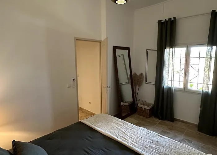 Villa In Nature & Heated Pool - *